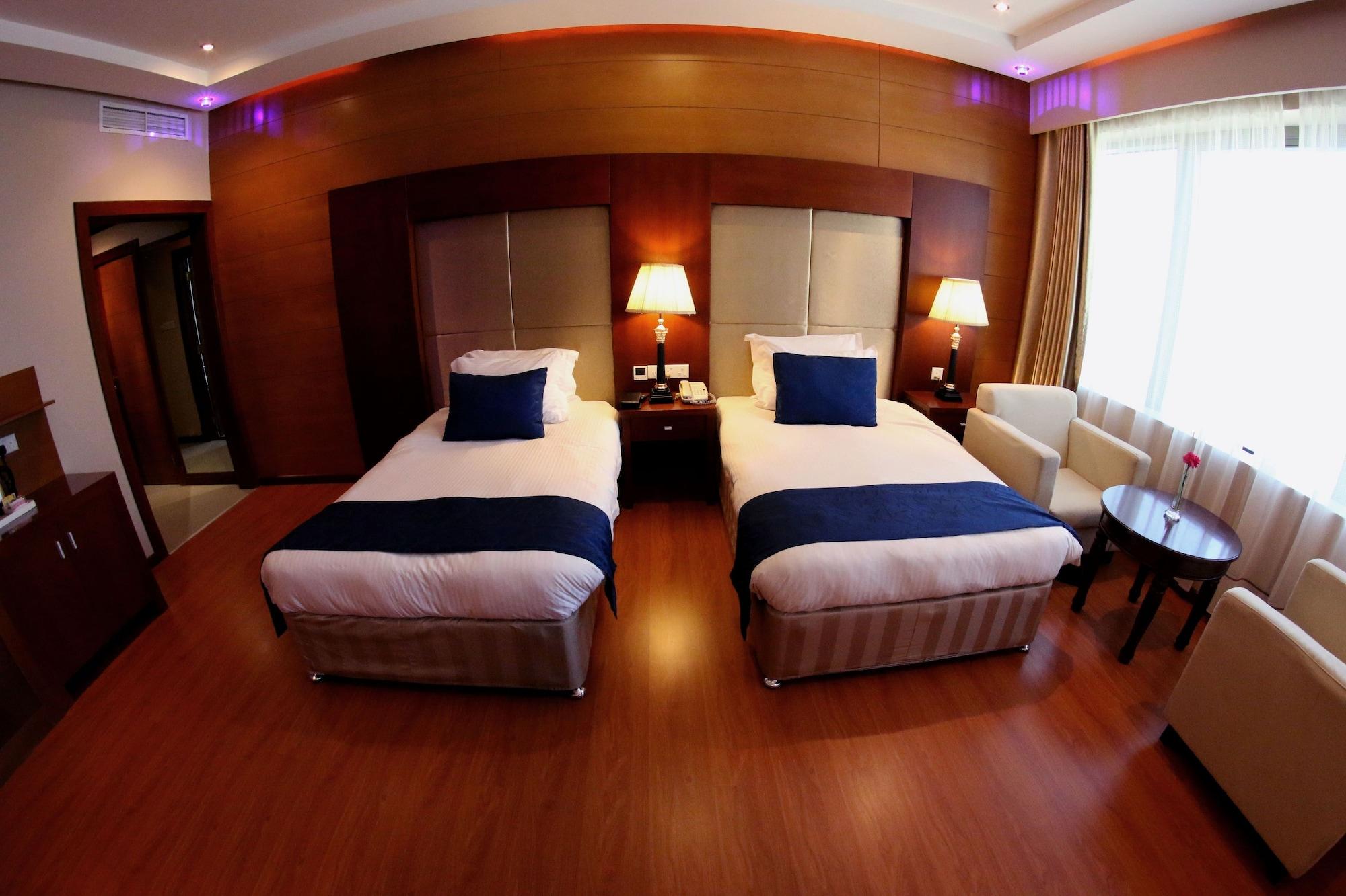 Diva Hotel Manama Extérieur photo